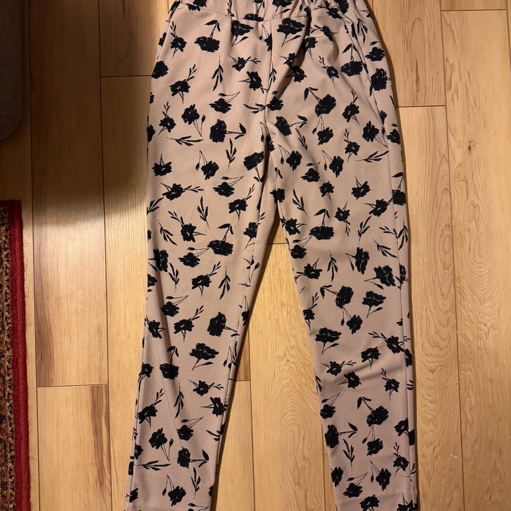 Jules & Leopold Black and Tan Floral Pants